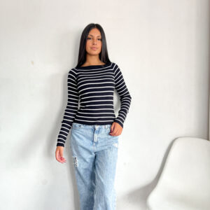 Sweater cuello bote rayado