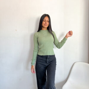Sweater trenza V (ALGUNOS COLORES)